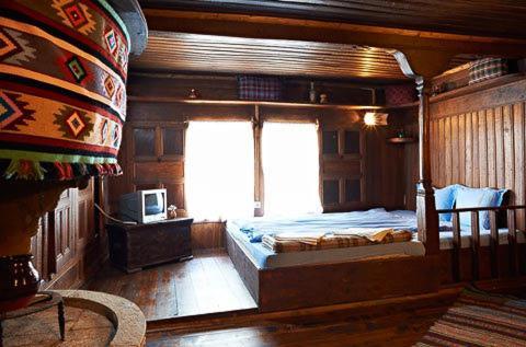 The House With The Vine Guest House Жеравна Экстерьер фото